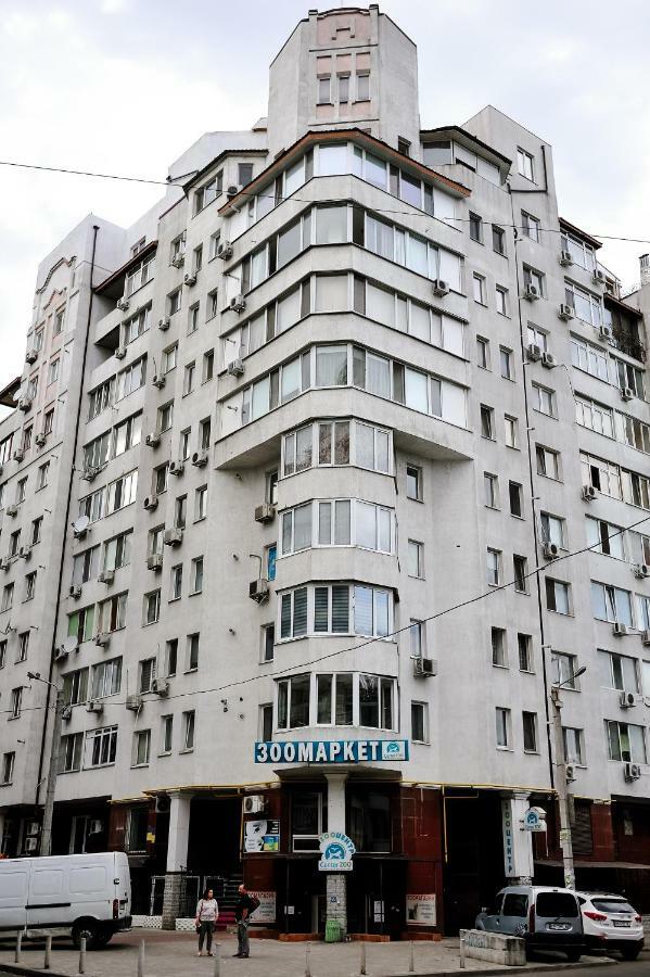 Аппартаменты Старорезничная Odessa Esterno foto